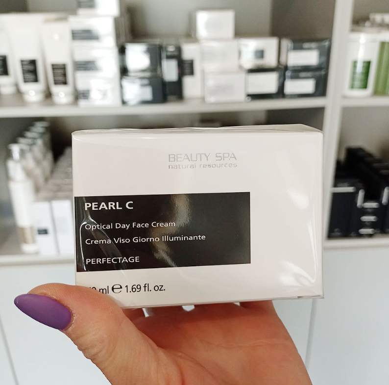 pearl-c-anti-aging-tagescreme-mit-perlenextrakt-spf-15-50-ml – Wirkstoff-Serum für Hautpflege, Anti-Aging & Regeneration